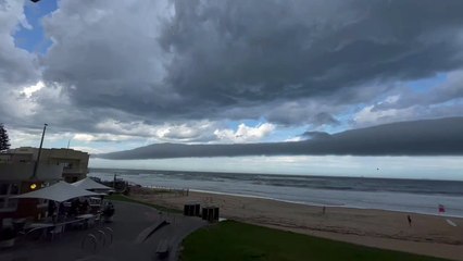 Massive storm cell passes over Wollongong/Illawarra Mercury/25 October 2022
