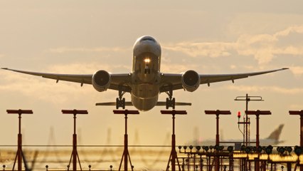 Avion : la flambée des prix des billets se confirme