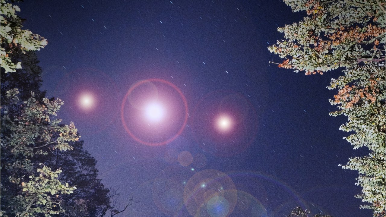 Pictures of UFO sightings over the Pacific released
