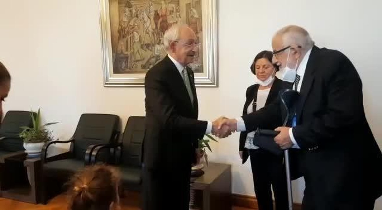 Son dakika haberleri! Kemal Kılıçdaroğlu, Gezi Davası Tutuklularının Ailelerini Meclis'te Ağırladı: "Suç İşlemediler Ki Niye Kaçsınlar"