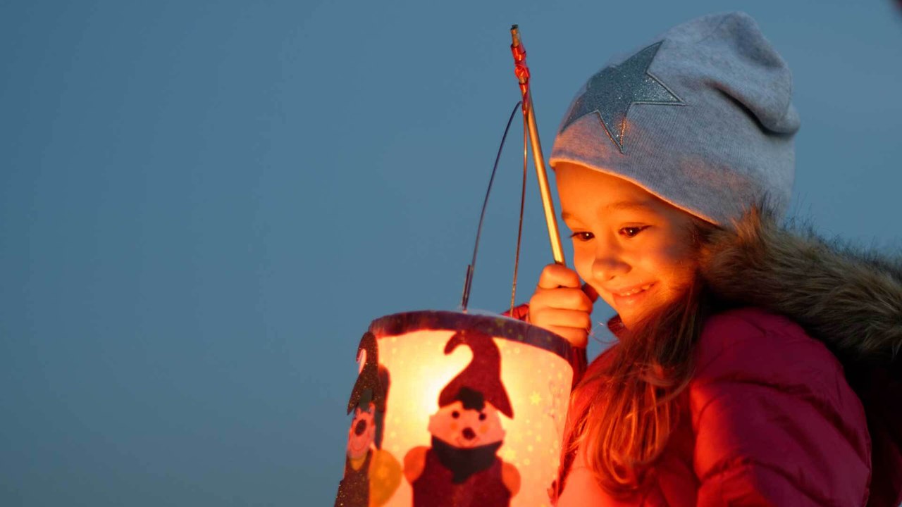 Martinslied & Laternen: Was genau feiert man an St. Martin?