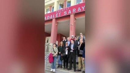 Télécharger la video: Kocaeli yerel haberleri: Add Kocaeli Şubesi'nden Mahir Ünal Hakkında Suç Duyurusu