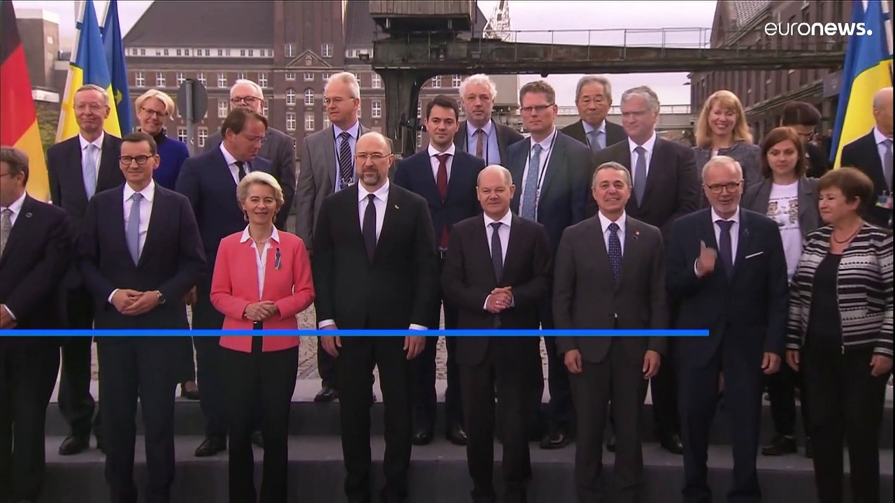 La reconstruction de l'Ukraine sera un "défi pour des générations", selon le chancelier allemand