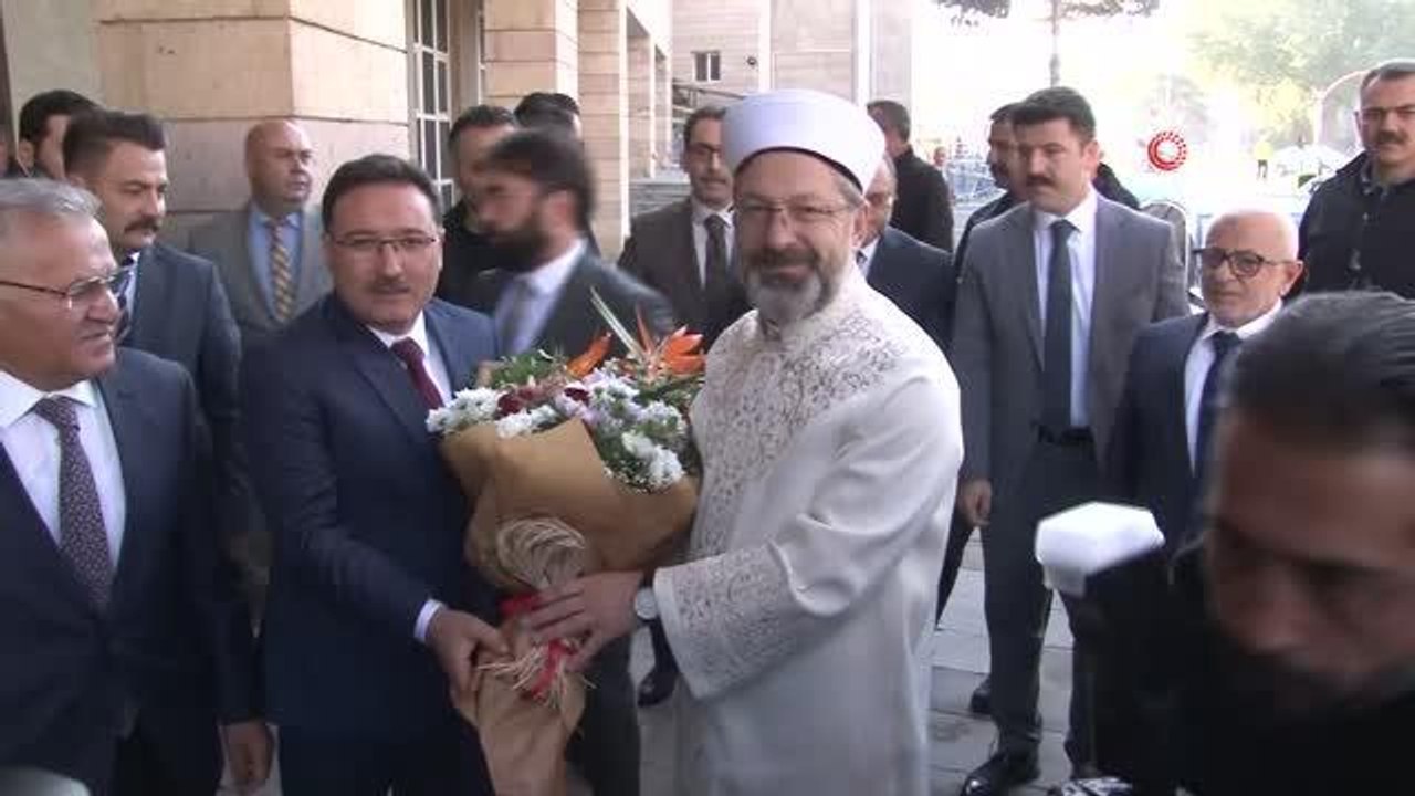 Diyanet İşleri Başkanı Ali Erbaş: Camiler güneş enerjisi paneli ile aydınlanma ve ısınma ihtiyacını karşılayacak