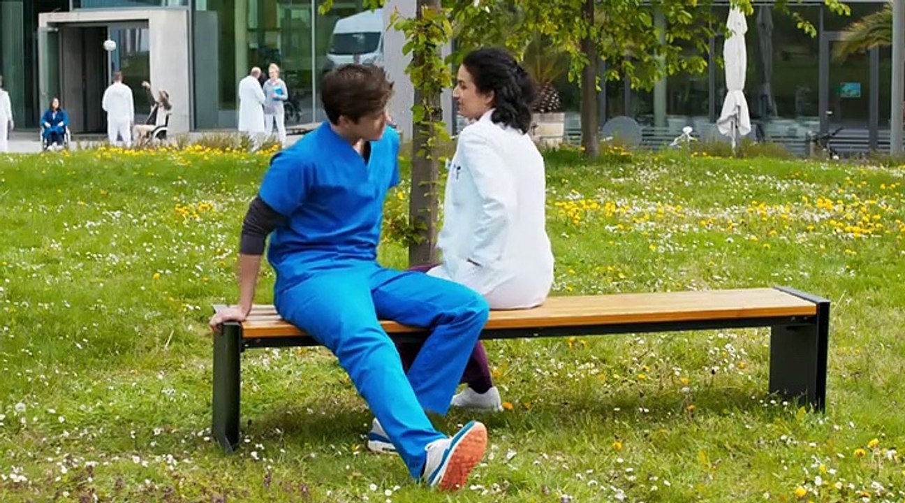 In aller Freundschaft - Die jungen Ärzte Staffel 3 Folge 30 HD Deutsch