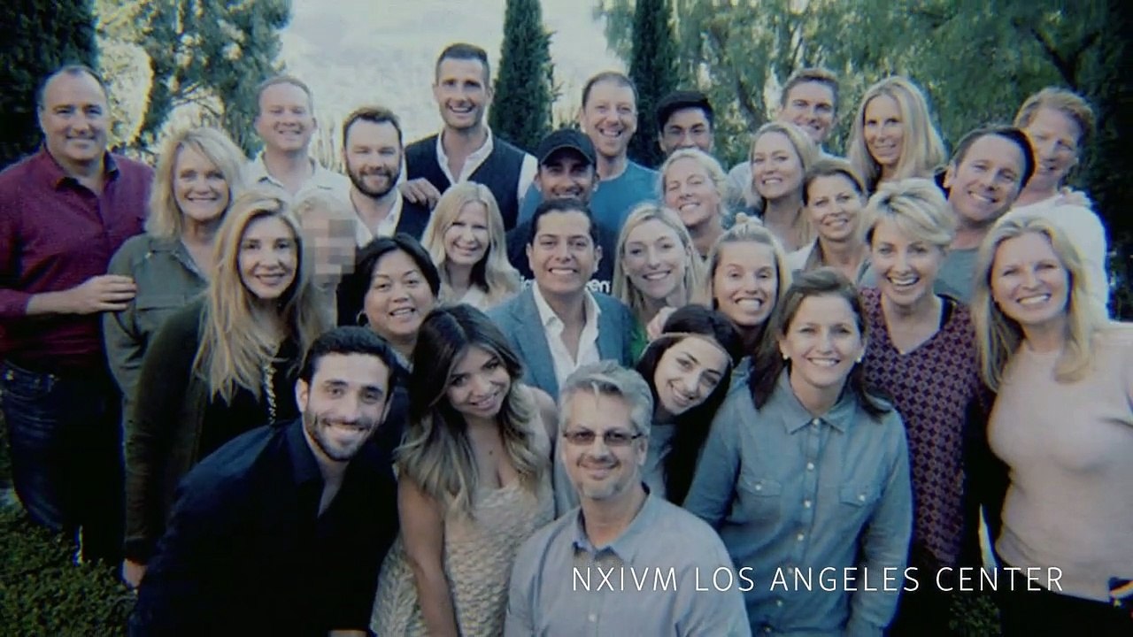 Seduced Inside the NXIVM Cult Staffel 1 Folge 2 HD Deutsch