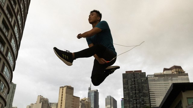 Filipino man skips to his 2nd Guinness World Record
