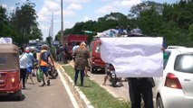 Oficialistas bolivianos bloquean vías que conectan a Santa Cruz con el resto del país