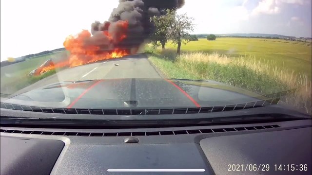 Motociclista nasce de novo mas não evita a explosão da mota