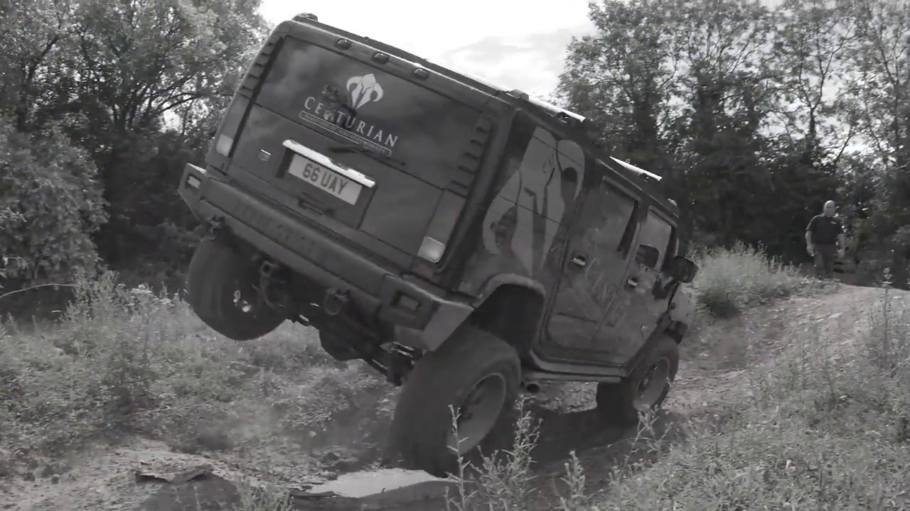 Hummer H2 v Hennessey Mammoth_ OFF-ROAD BATTLE!