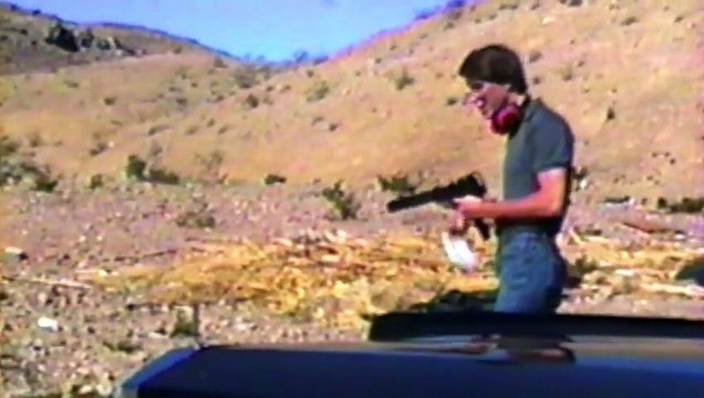 Bob Lazar : Zone 51 et soucoupes volantes Bande-annonce (EN)