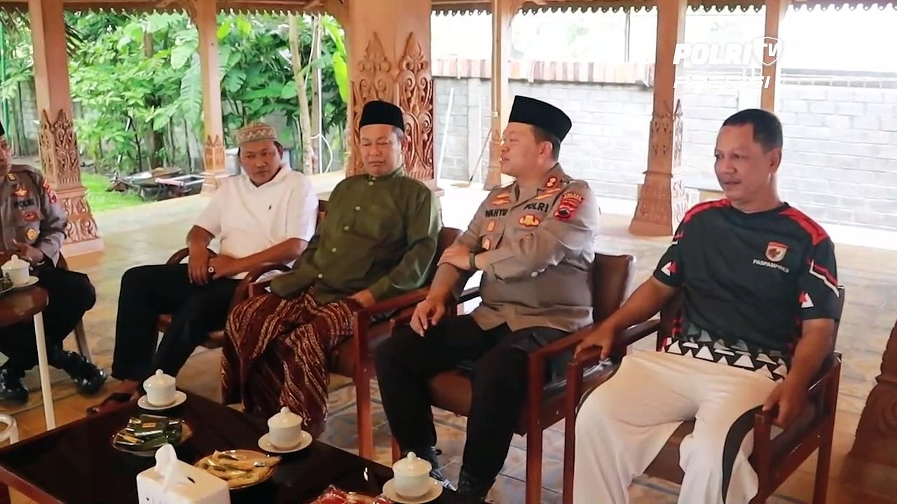 Hari Santri Nasional, Polres Sukoharjo Gelar Bakti Religi Ke Sejumlah Ponpes Di Kota Makmur