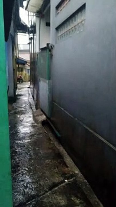 hujan gaes