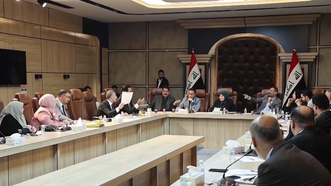 اختلاس 2.5 مليار دولار من حساب بنكي حكومي في ال...