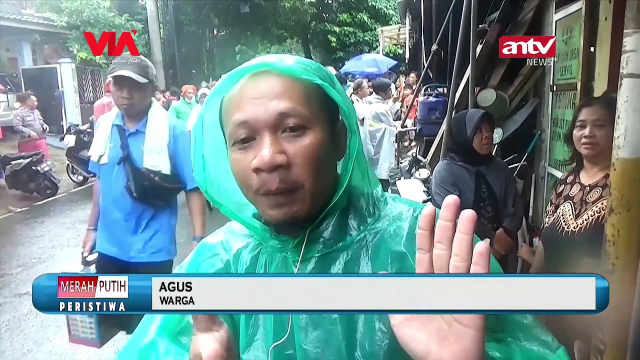 TIGA SISWA TEWAS TERTIMPA TEMBOK
