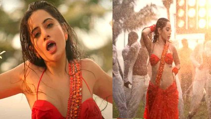 Urfi Javed पर हुआ Case दर्ज, नए गाने को लेकर आईं सुर्खियों में | Haye Haye Ye Majboori | FilmiBeat