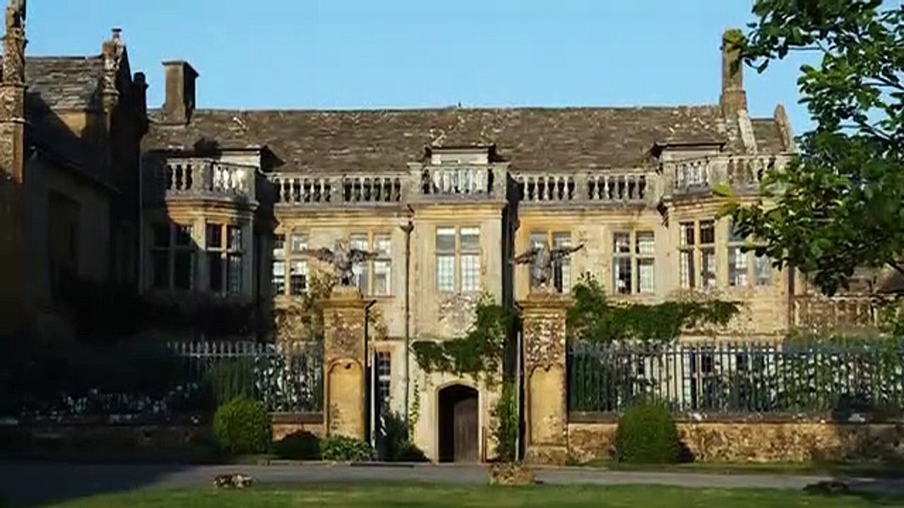 An American Aristocrat's Guide to Great Estates - Se1 - Ep04 - Boughton House HD Watch HD Deutsch