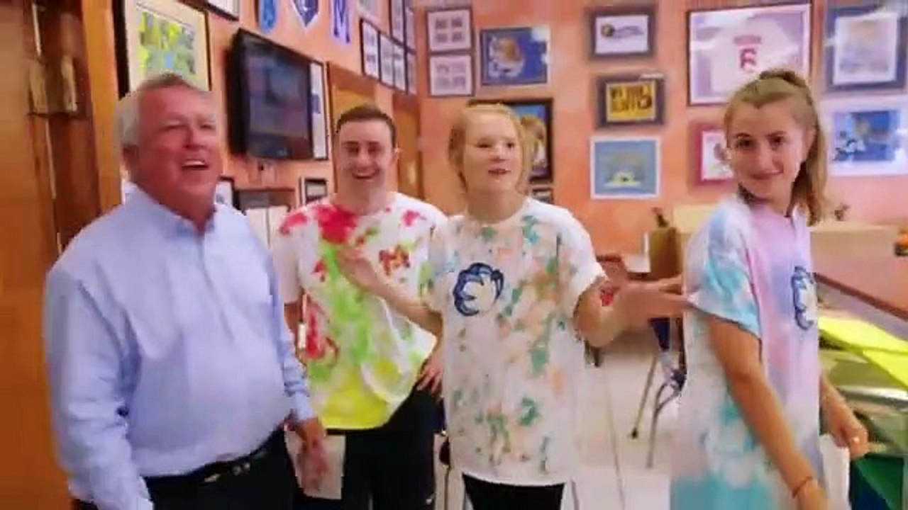 All-Star Best Thing I Ever Ate - Se1 - Ep08 - Supreme Sweets HD Watch HD Deutsch