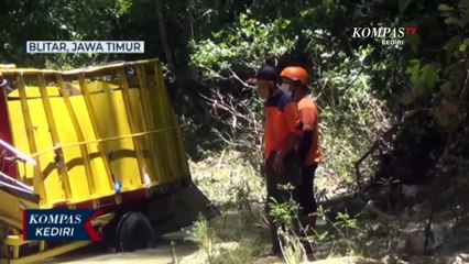 Truk Pengangkut Tebu Terseret Banjir, 3 Penumpang Hilang