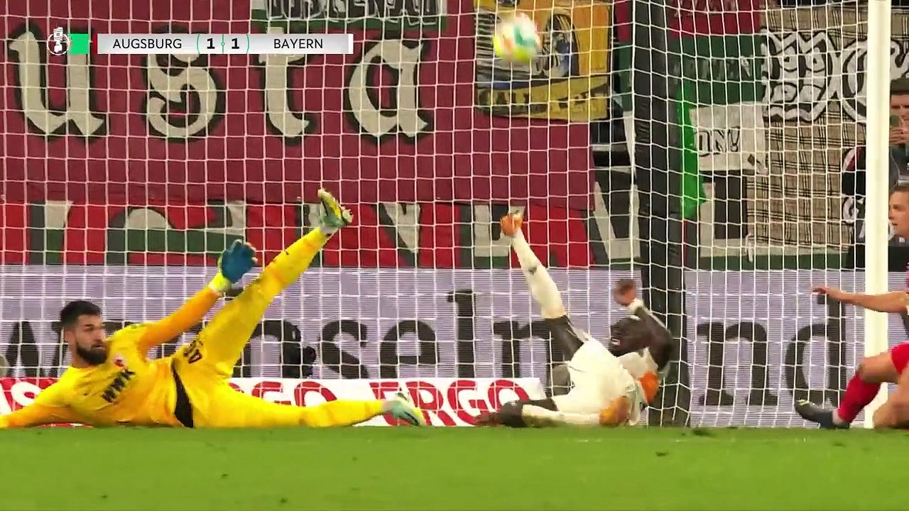 Bayern beat the curse _ FC Augsburg vs. FC Bayern München 2-5 _ Highlights _ DFB-Pokal Round 2
