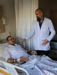 Kalın bağırsak kanseri teşhisi konulan hastaya kapalı ameliyat uygulandı