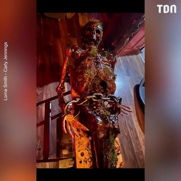 Ces «fanatiques» d'Halloween dépensent une somme folle pour transformer leur logement en maison hantée interactive