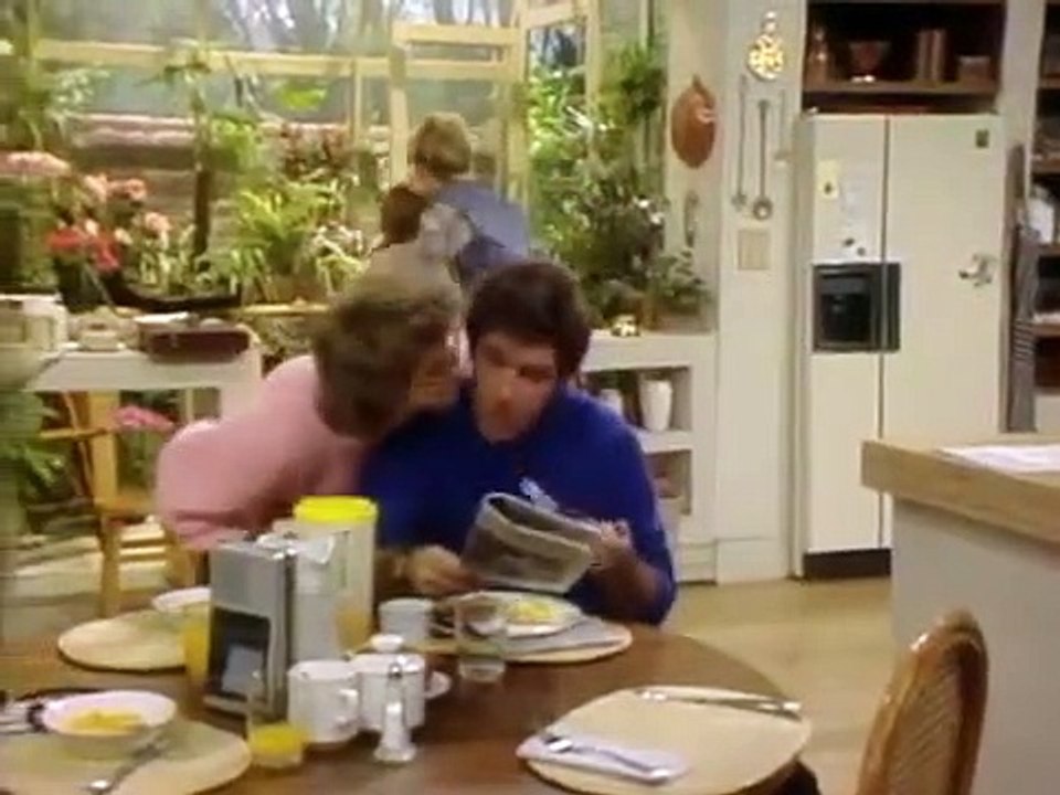 Growing Pains - Se1 - Ep01 - Pilot HD Watch HD Deutsch