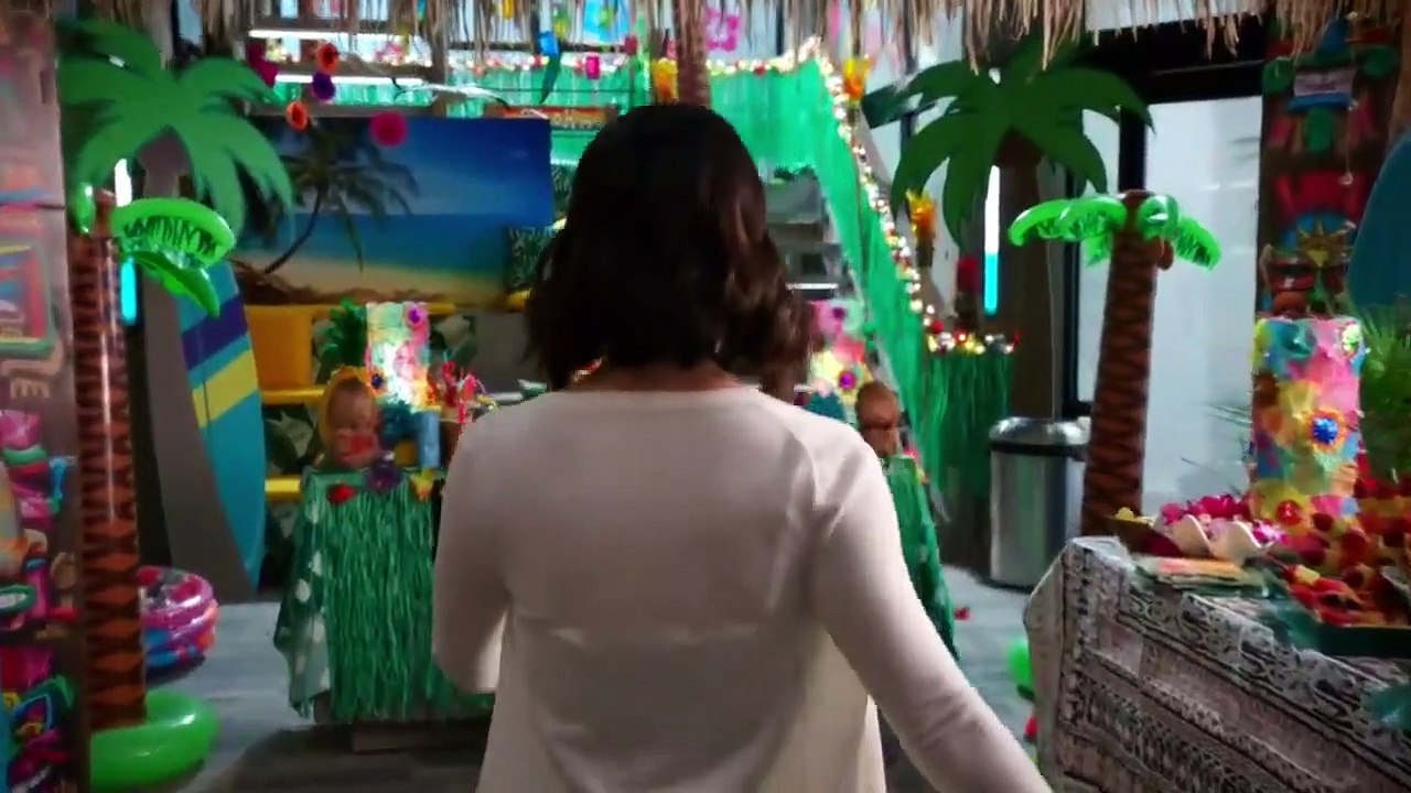 Powerless - Se1 - Ep09 - Emergency Punch-Up HD Watch HD Deutsch