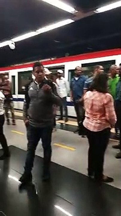 Metro SD fuera de servicio por fallas técnicas