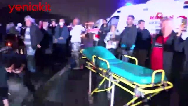 TEM Otoyolunda yolcu otobüsünün de karıştığı zincirleme kaza!