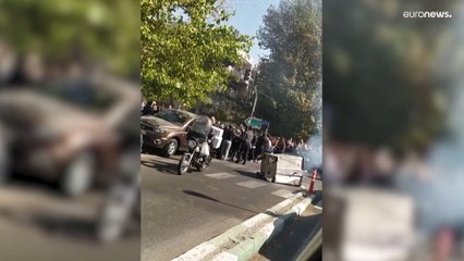 Protesters march to Mahsa Amini’s grave in Iran