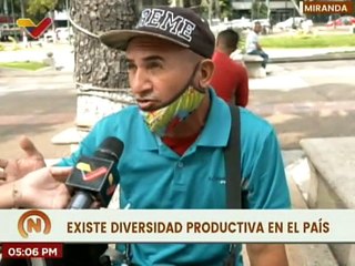 Ciudadanos expresan su opinión sobre la paz y estabilidad de Venezuela