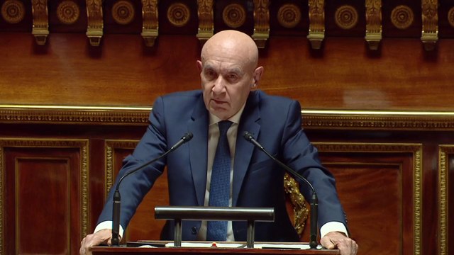 Ukraine : Le prochain axe de la propagande russe, c’est la paix. prévient Claude Malhuret