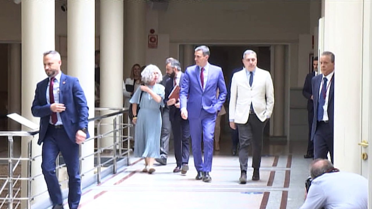 PP y PSOE negocian sobre el Poder Judicial con...