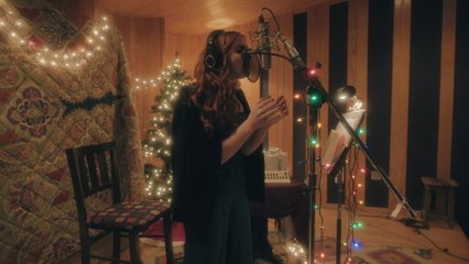 Caylee Hammack - Hard Candy Christmas