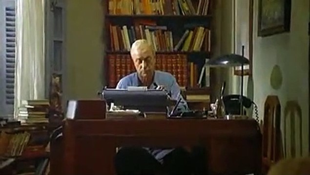 Un américain bien tranquille Bande-annonce (EN)