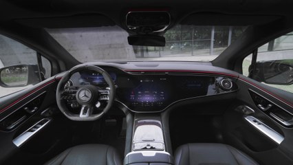 Der neue Mercedes-AMG EQE SUV - Interieur-Design mit besonders sportlicher Note