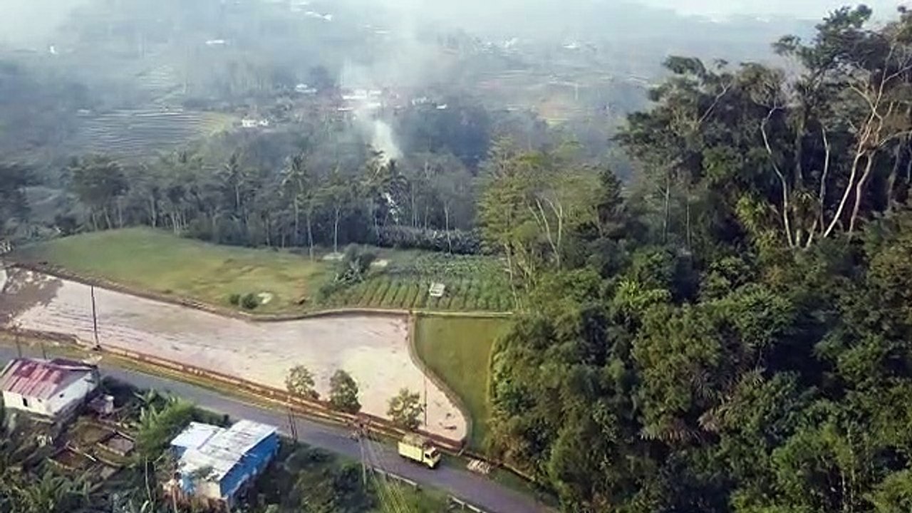 Panorama alam (Natural)