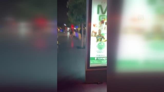 Alışveriş merkezindeki silahlı kavga paniğe neden oldu