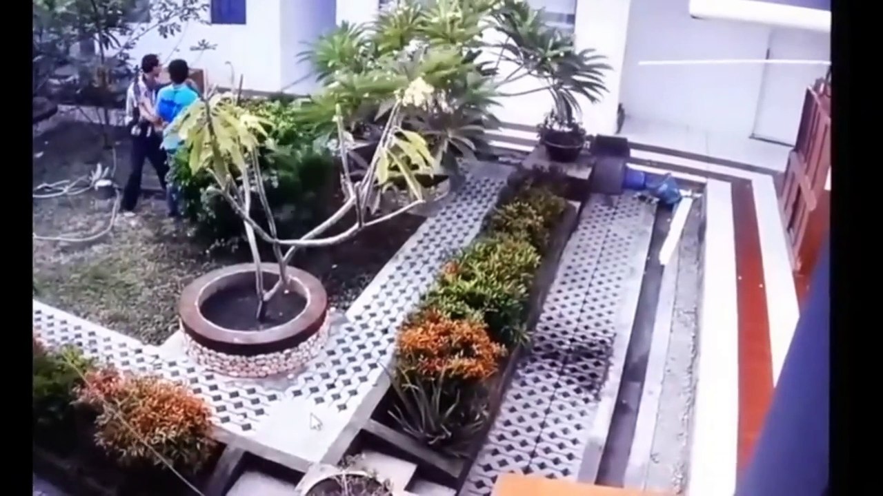 (Gempa Bumi di Susul Tsunami di kota Palu )the seconds of the earthquake followed by the tsunami in the city of Palu (Indonesia)