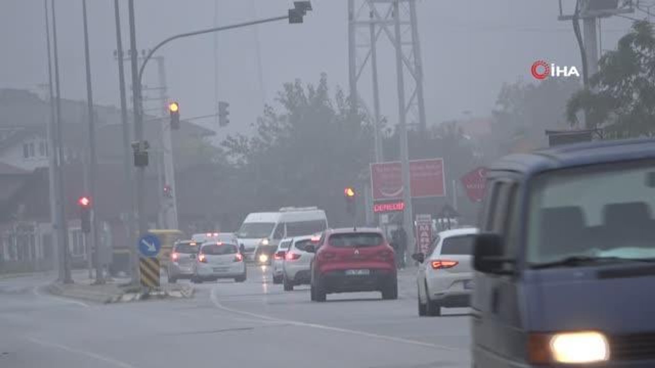 Sakarya'da yoğun sis etkili oldu