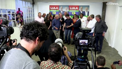 Wahlkampf-Endspurt in Brasilien: Lula liegt vor Bolsonaro