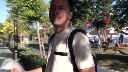 Scooter'da ölüme meydan okudu! Biri omuzda 4 kişi böyle yolculuk etti