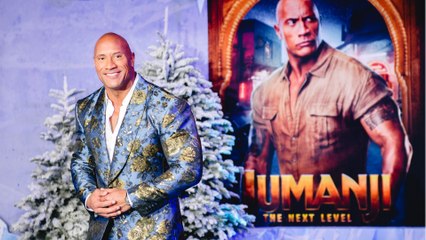 Heftiges Beintraining von "The Rock": So halten seine Beine auch die Stunts aus (1)