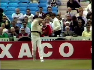 Ashes 1989 : England v Australia 4th Test Day 4 at Old Trafford Jul 31st 1989