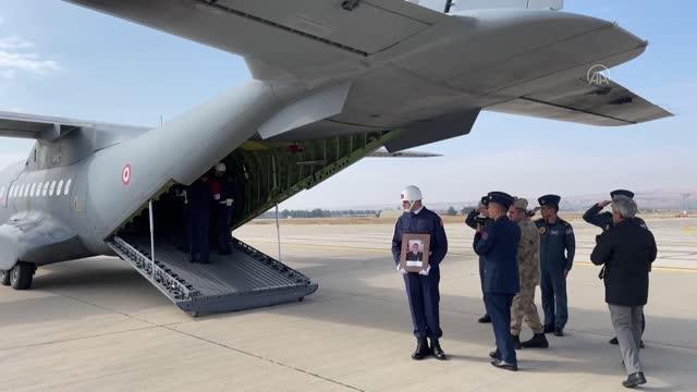 Şehit Piyade Uzman Çavuş Faim Bozkurt için Batman 14. İUS Komutanlığı'nda tören düzenlendi