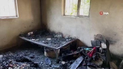 Evleri yanan 5 yaşındaki Alperen'i annesi teselli etti