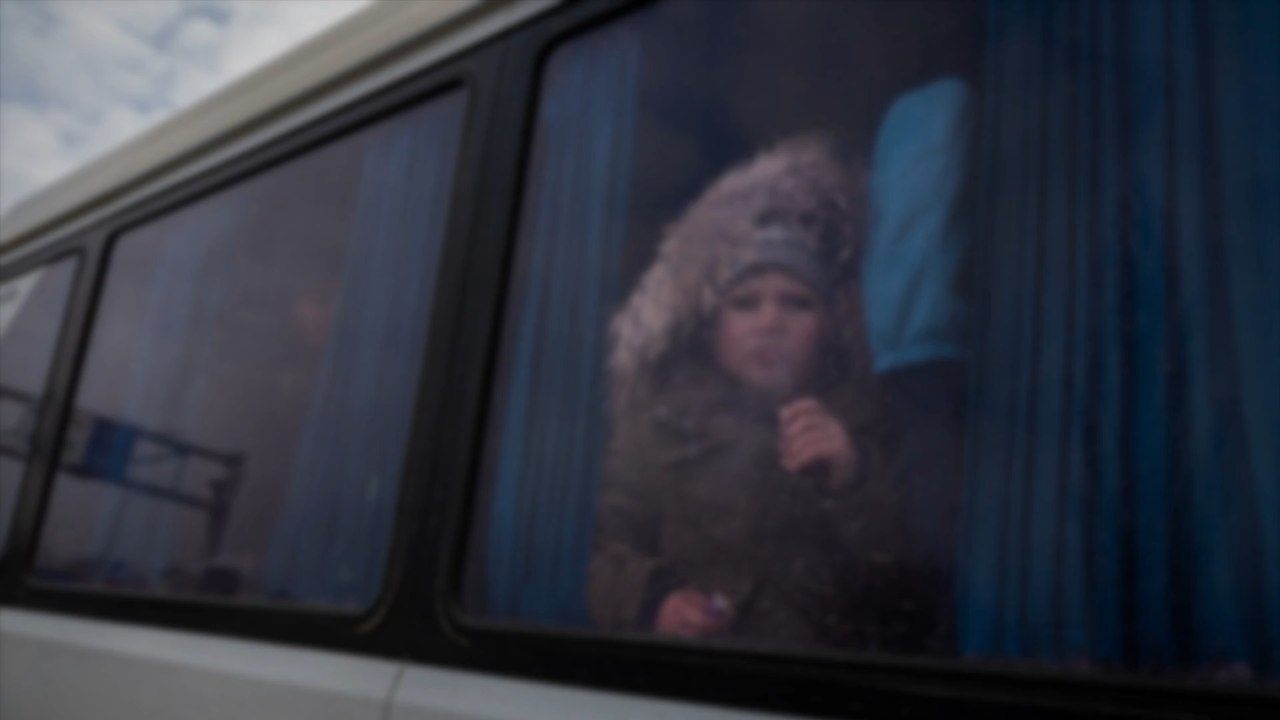 Ukrainische Kinder werden von Russen umgesiedelt und zwangsadoptiert