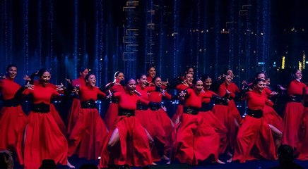 فرقة "ميّاس " تقدم أداءً رائعاً على وقع أنغام بوليودية بيوم "ديوالي"