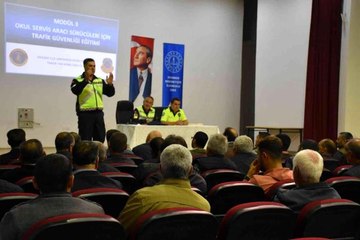 Öğrenci servis şoförlerine seminer verildi